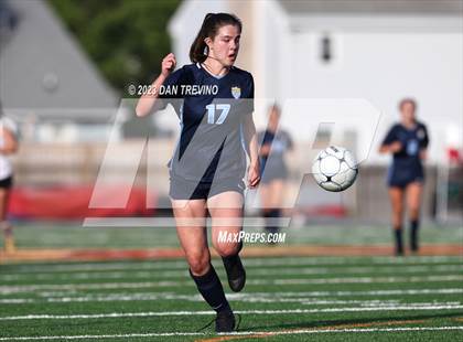 Thumbnail 1 in Hickory vs First Colonial (VHSL 5A Region Semifinal)  photogallery.