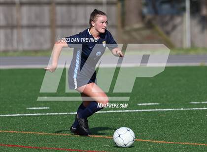 Thumbnail 3 in Hickory vs First Colonial (VHSL 5A Region Semifinal)  photogallery.