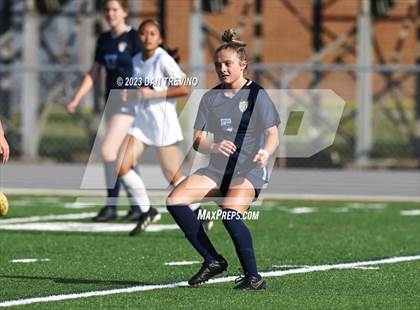 Thumbnail 2 in Hickory vs First Colonial (VHSL 5A Region Semifinal)  photogallery.