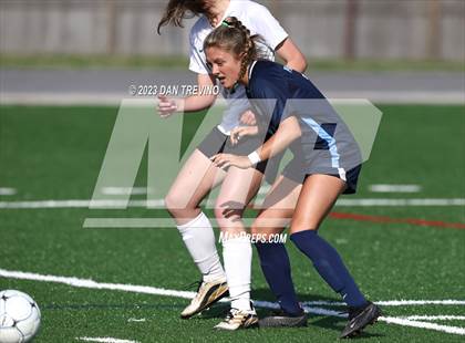 Thumbnail 2 in Hickory vs First Colonial (VHSL 5A Region Semifinal)  photogallery.