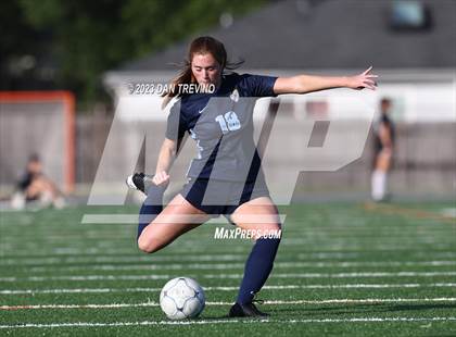 Thumbnail 2 in Hickory vs First Colonial (VHSL 5A Region Semifinal)  photogallery.