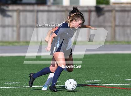 Thumbnail 3 in Hickory vs First Colonial (VHSL 5A Region Semifinal)  photogallery.