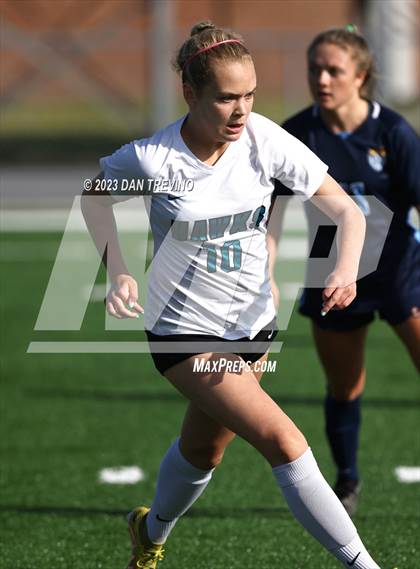 Thumbnail 1 in Hickory vs First Colonial (VHSL 5A Region Semifinal)  photogallery.