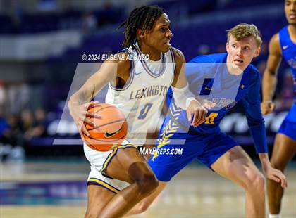 Thumbnail 1 in Lexington vs. Charlotte (City of Palms Classic) photogallery.