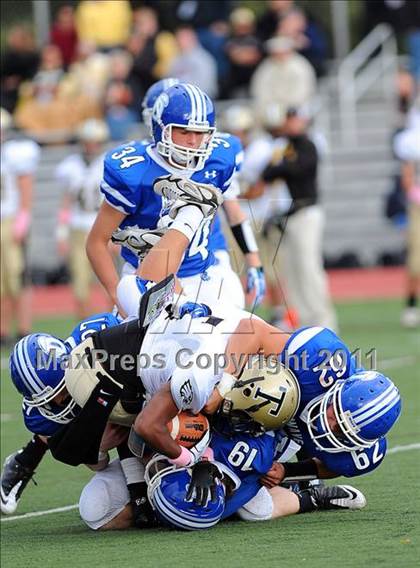 Thumbnail 1 in Trumbull @ Darien photogallery.