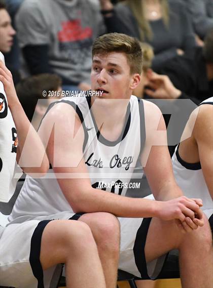 Thumbnail 1 in Garfield vs. Lake Oswego (Les Schwab Invitational) photogallery.