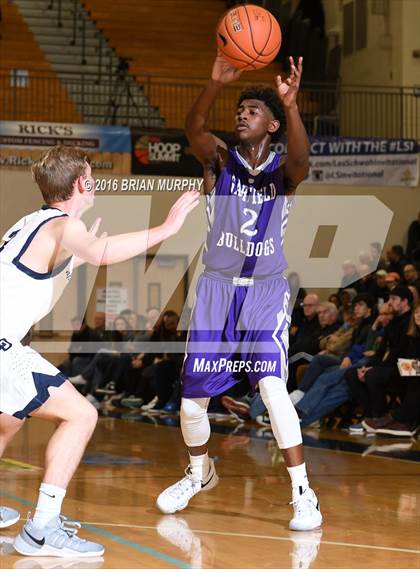 Thumbnail 2 in Garfield vs. Lake Oswego (Les Schwab Invitational) photogallery.