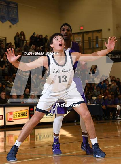 Thumbnail 3 in Garfield vs. Lake Oswego (Les Schwab Invitational) photogallery.