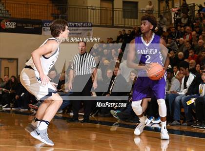 Thumbnail 1 in Garfield vs. Lake Oswego (Les Schwab Invitational) photogallery.