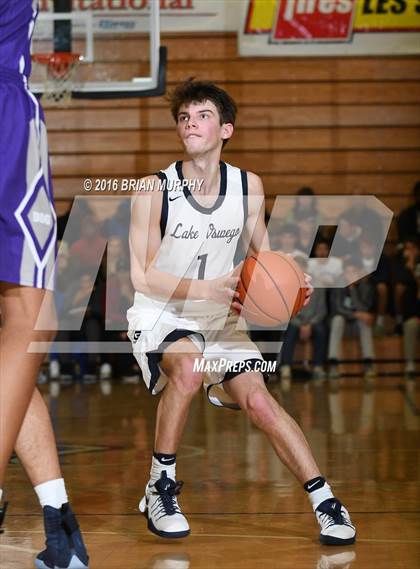 Thumbnail 2 in Garfield vs. Lake Oswego (Les Schwab Invitational) photogallery.