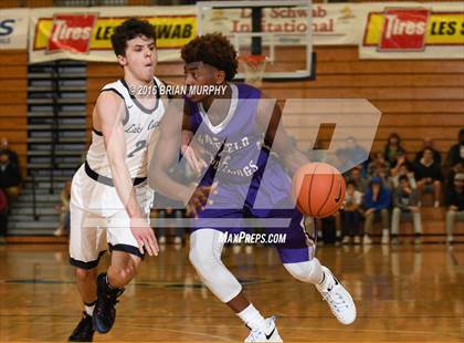 Thumbnail 1 in Garfield vs. Lake Oswego (Les Schwab Invitational) photogallery.
