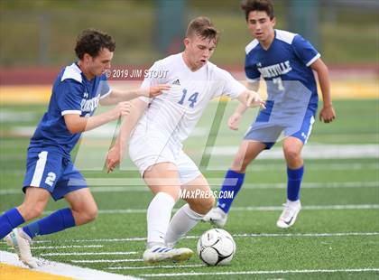 Thumbnail 1 in Bronxville vs. Pearl River (Westchester/Rockland Challenge) photogallery.