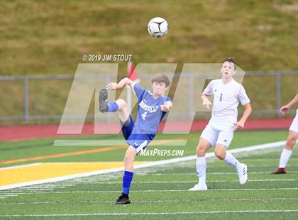 Thumbnail 2 in Bronxville vs. Pearl River (Westchester/Rockland Challenge) photogallery.