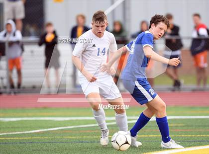 Thumbnail 1 in Bronxville vs. Pearl River (Westchester/Rockland Challenge) photogallery.