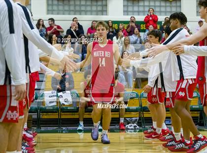 Thumbnail 3 in Mater Dei vs Santa Barbara (CIF-SS D1 Quarterfinals) photogallery.
