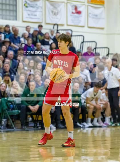 Thumbnail 1 in Mater Dei vs Santa Barbara (CIF-SS D1 Quarterfinals) photogallery.
