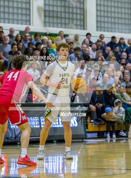 Thumbnail 2 in Mater Dei vs Santa Barbara (CIF-SS D1 Quarterfinals) photogallery.