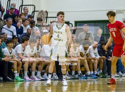 Thumbnail 2 in Mater Dei vs Santa Barbara (CIF-SS D1 Quarterfinals) photogallery.
