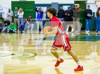 Thumbnail 3 in Mater Dei vs Santa Barbara (CIF-SS D1 Quarterfinals) photogallery.