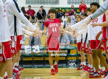 Thumbnail 2 in Mater Dei vs Santa Barbara (CIF-SS D1 Quarterfinals) photogallery.