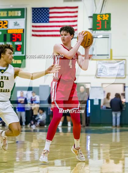 Thumbnail 1 in Mater Dei vs Santa Barbara (CIF-SS D1 Quarterfinals) photogallery.