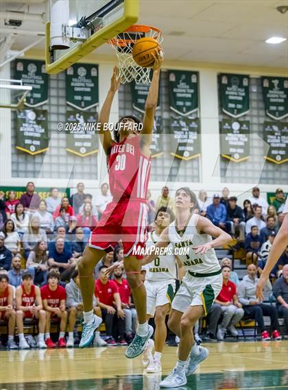 Thumbnail 2 in Mater Dei vs Santa Barbara (CIF-SS D1 Quarterfinals) photogallery.