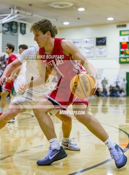 Thumbnail 3 in Mater Dei vs Santa Barbara (CIF-SS D1 Quarterfinals) photogallery.