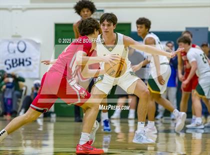 Thumbnail 1 in Mater Dei vs Santa Barbara (CIF-SS D1 Quarterfinals) photogallery.