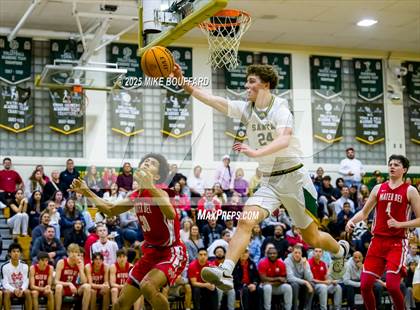 Thumbnail 3 in Mater Dei vs Santa Barbara (CIF-SS D1 Quarterfinals) photogallery.