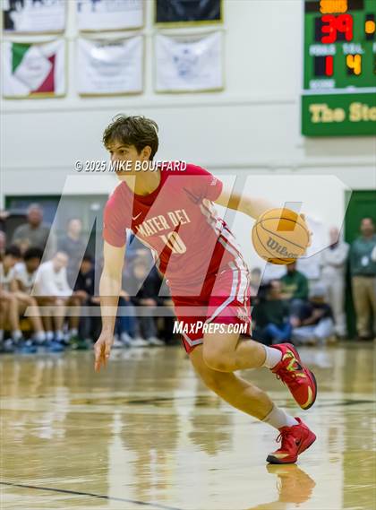 Thumbnail 3 in Mater Dei vs Santa Barbara (CIF-SS D1 Quarterfinals) photogallery.