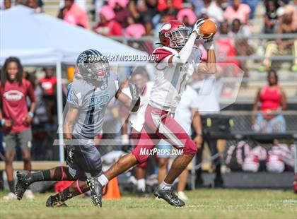 Thumbnail 2 in Raines @ Ribault photogallery.