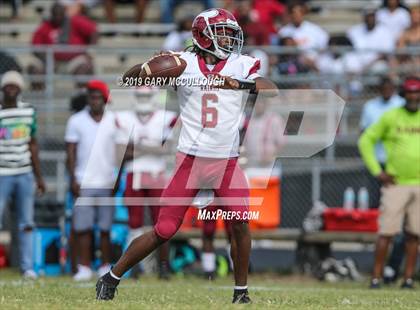 Thumbnail 3 in Raines @ Ribault photogallery.