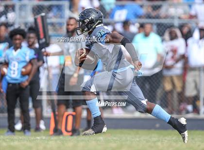 Thumbnail 2 in Raines @ Ribault photogallery.