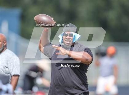 Thumbnail 2 in Raines @ Ribault photogallery.