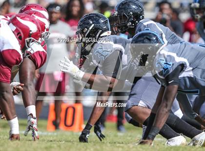 Thumbnail 3 in Raines @ Ribault photogallery.
