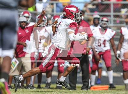 Thumbnail 1 in Raines @ Ribault photogallery.