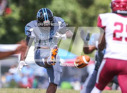 Thumbnail 3 in Raines @ Ribault photogallery.