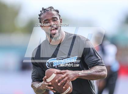 Thumbnail 1 in Raines @ Ribault photogallery.