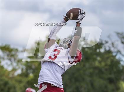 Thumbnail 1 in Raines @ Ribault photogallery.