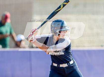 Thumbnail 3 in Millard West vs. Elkhorn South photogallery.