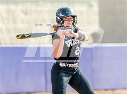 Thumbnail 3 in Millard West vs. Elkhorn South photogallery.