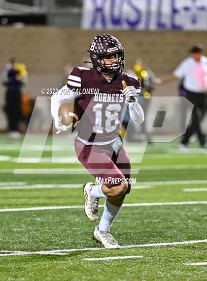 Thumbnail 3 in Liberty Hill vs Flour Bluff (UIL 5A Region 4 Quarterfinal) photogallery.