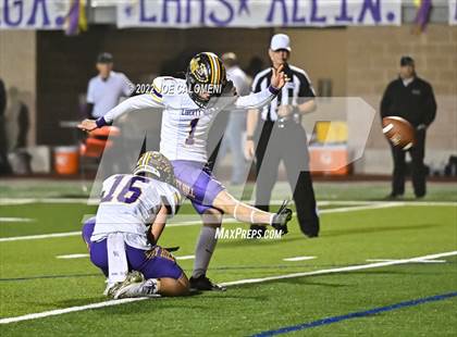 Thumbnail 2 in Liberty Hill vs Flour Bluff (UIL 5A Region 4 Quarterfinal) photogallery.