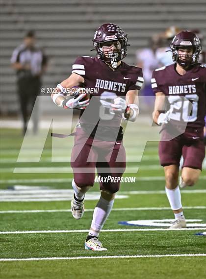 Thumbnail 3 in Liberty Hill vs Flour Bluff (UIL 5A Region 4 Quarterfinal) photogallery.