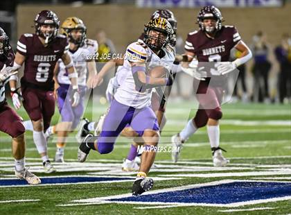 Thumbnail 3 in Liberty Hill vs Flour Bluff (UIL 5A Region 4 Quarterfinal) photogallery.