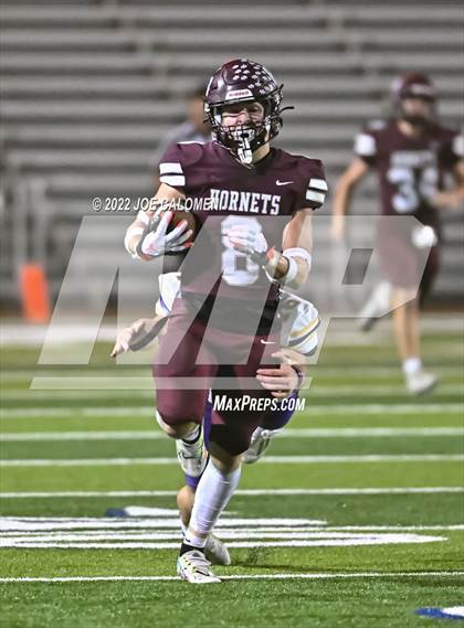 Thumbnail 1 in Liberty Hill vs Flour Bluff (UIL 5A Region 4 Quarterfinal) photogallery.