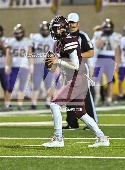 Thumbnail 1 in Liberty Hill vs Flour Bluff (UIL 5A Region 4 Quarterfinal) photogallery.