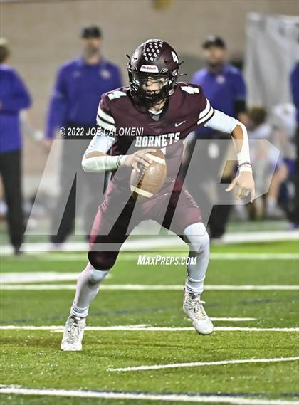 Thumbnail 2 in Liberty Hill vs Flour Bluff (UIL 5A Region 4 Quarterfinal) photogallery.