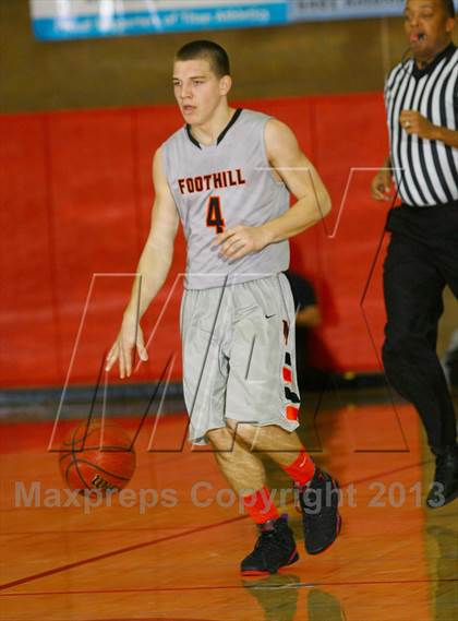 Thumbnail 2 in Foothill vs. Franklin (Common Good Classic) photogallery.