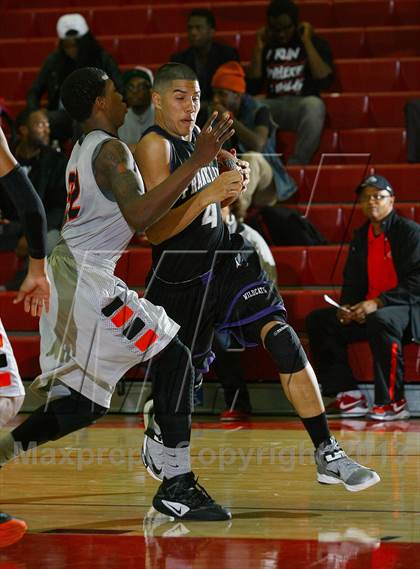 Thumbnail 2 in Foothill vs. Franklin (Common Good Classic) photogallery.